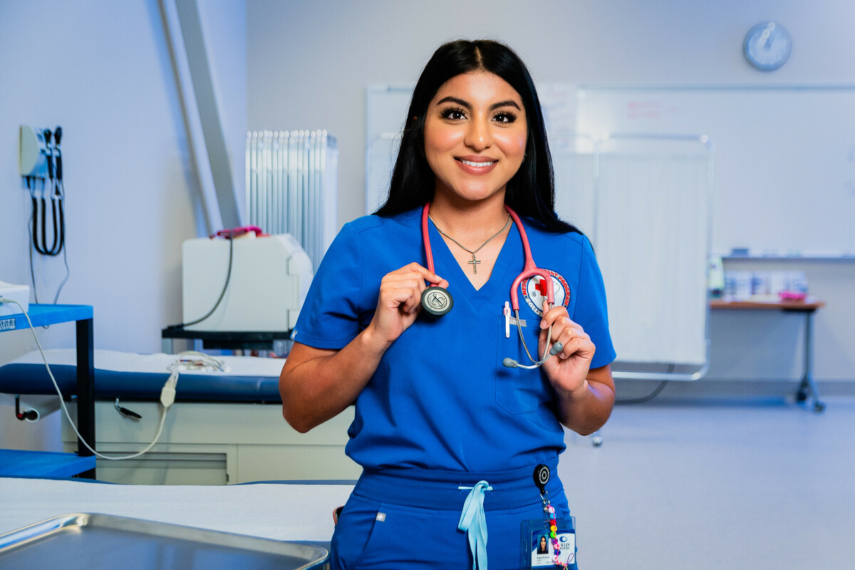 A medical assisting advanced practice student at the Farmersville Campus.